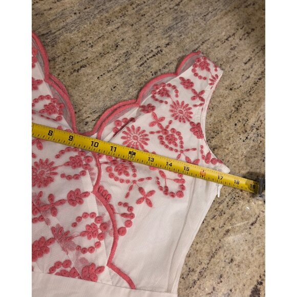 Garnet Hill Size Sz 2 Lacey Overlay Dress Sheer Sleeveless Mini Embroidered Pink - Picture 2 of 14